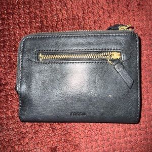 Fossil wallet.